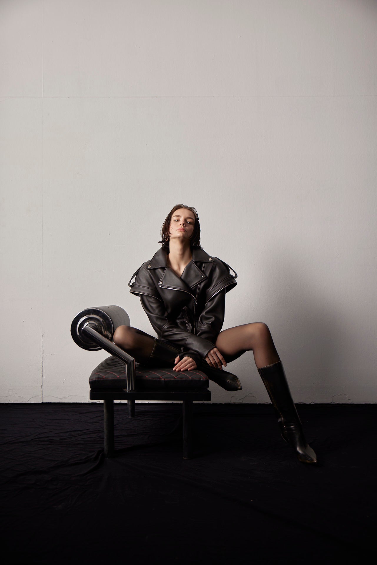 Model wearing the DREJANI 'Sogno di Cacao' dark brown leather jacket