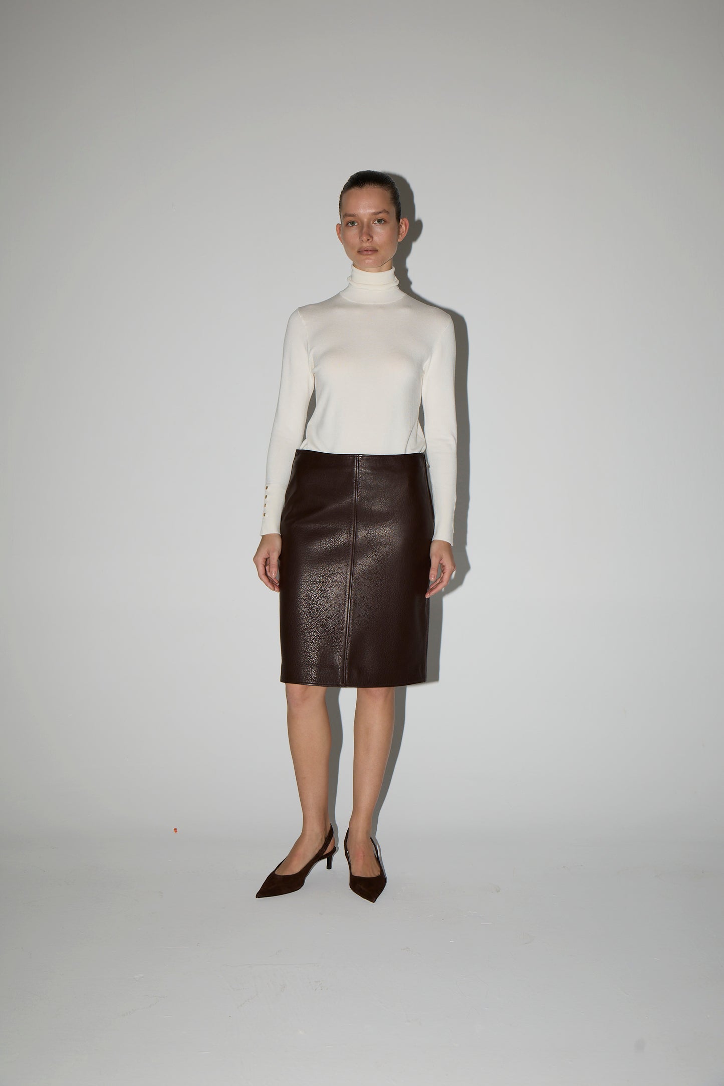 NOEMI LEATHER SKIRT – BROWN