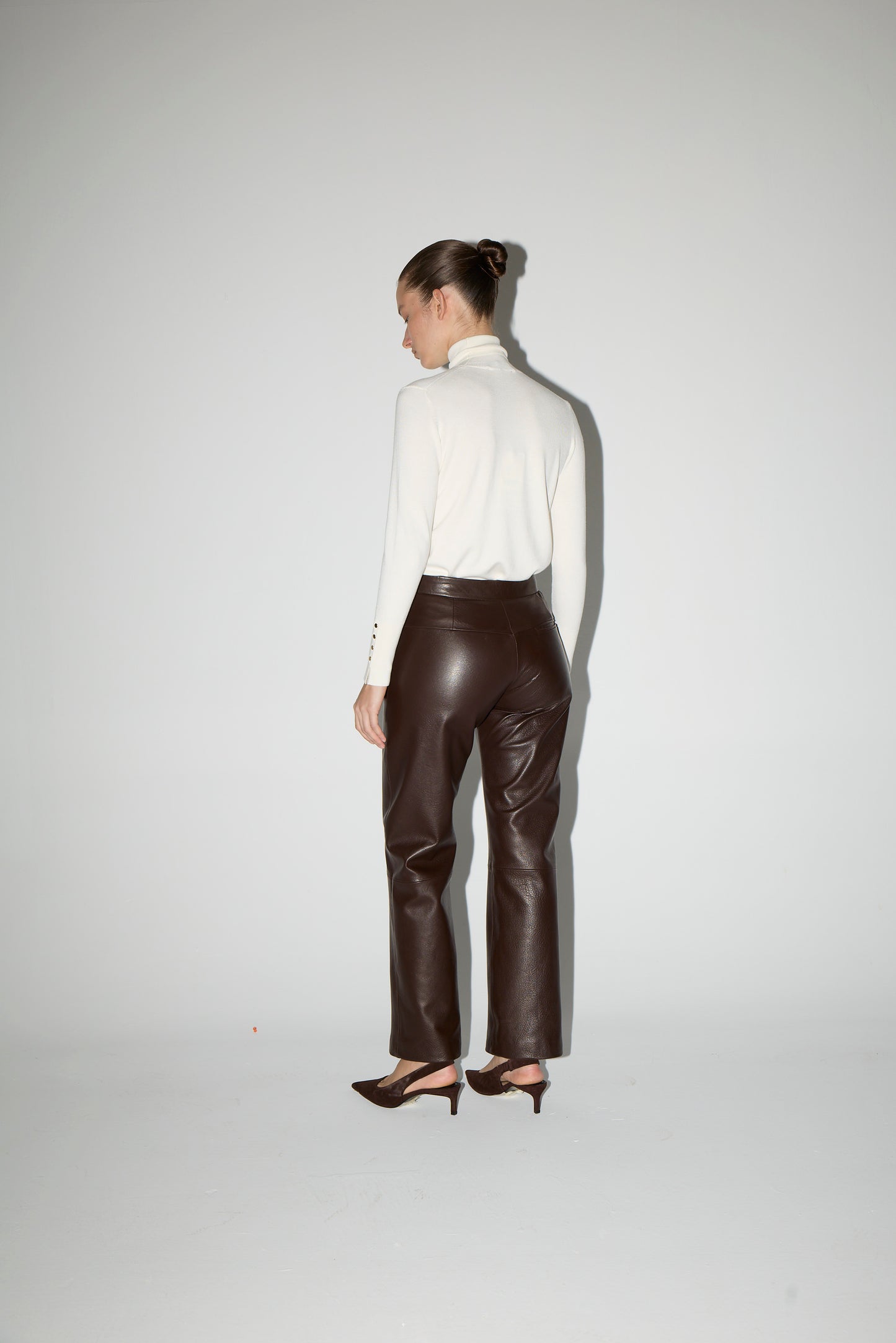 KIRA LEATHER PANTS – BROWN